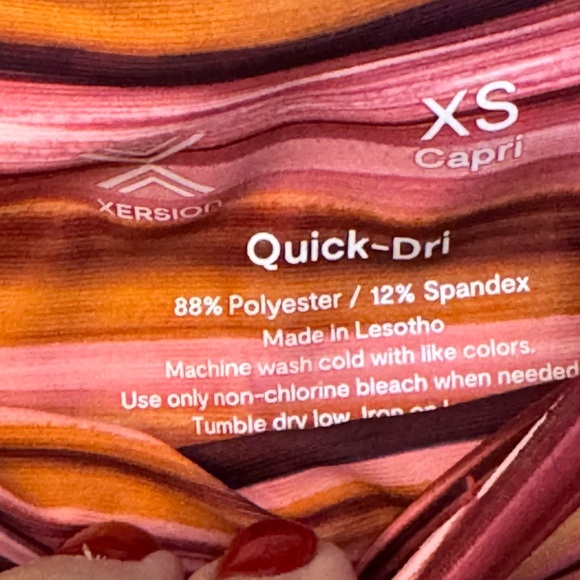 Xersion Multicolor Striped Leggings with pockets - Picture 2 of 5